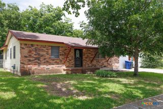 703 W Avenue F, Copperas Cove, TX 76522