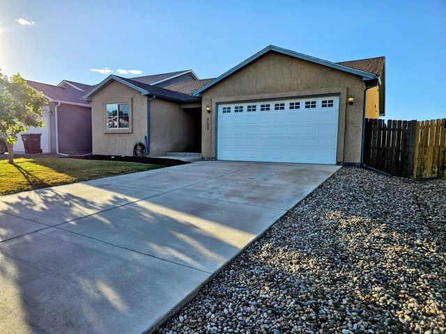 3133 W 18th St, Pueblo, CO 81003