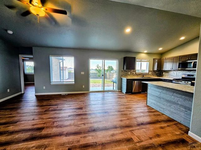 3133 W 18th St, Pueblo, CO 81003