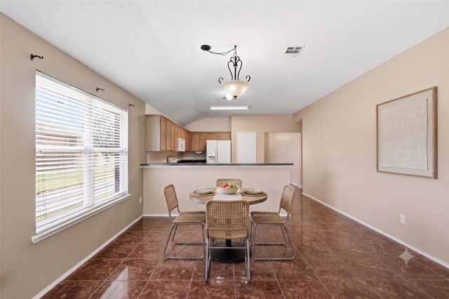 640 Canyon Place, Desoto, TX 75115