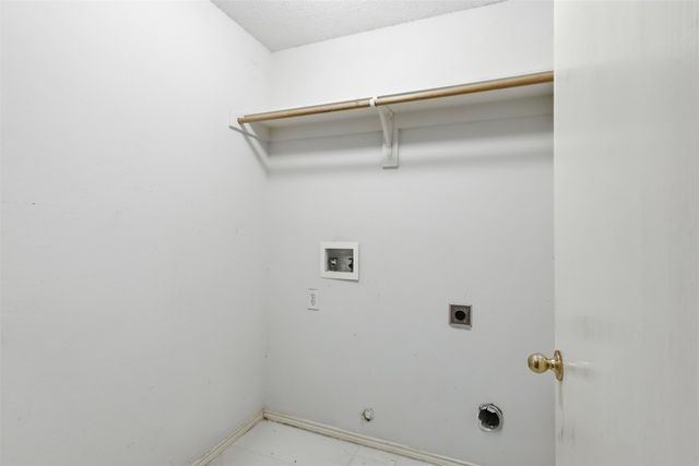640 Canyon Place, Desoto, TX 75115
