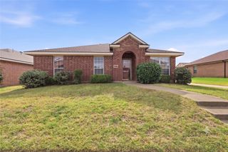 640 Canyon Place, Desoto, TX 75115