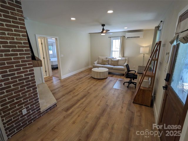 29 Woodrow Avenue 1, Asheville, NC 28801