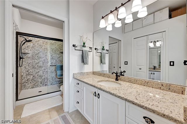 5932 Sand Wedge LN 1706, Naples, FL 34110
