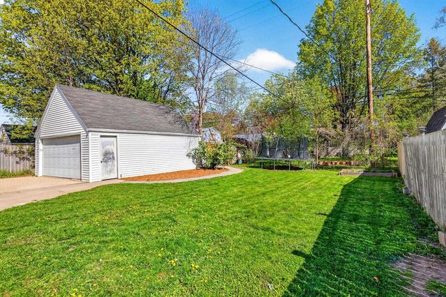 1236 E GLENDALE AVENUE, Appleton, WI 54911