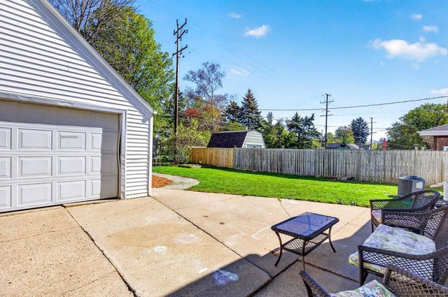 1236 E GLENDALE AVENUE, Appleton, WI 54911