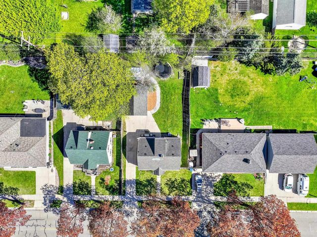 1236 E GLENDALE AVENUE, Appleton, WI 54911