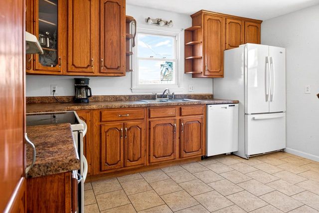 1236 E GLENDALE AVENUE, Appleton, WI 54911