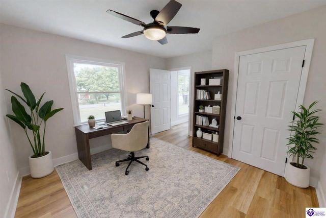 301 Edgewood Avenue, Elizabethtown, KY 42701