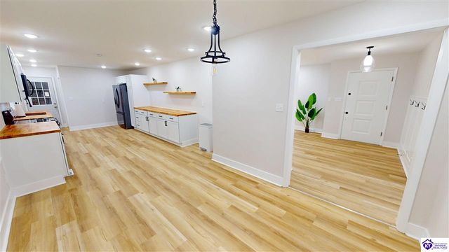 301 Edgewood Avenue, Elizabethtown, KY 42701