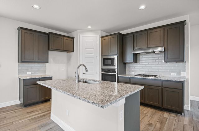 101 Stone Canyon DR, Georgetown, TX 78628