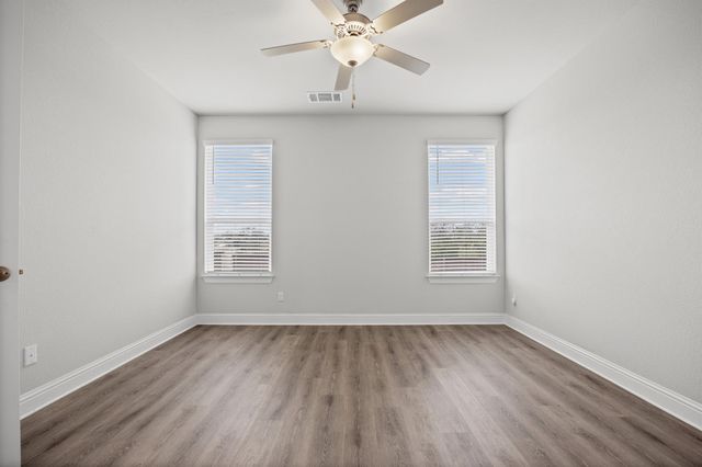 101 Stone Canyon DR, Georgetown, TX 78628