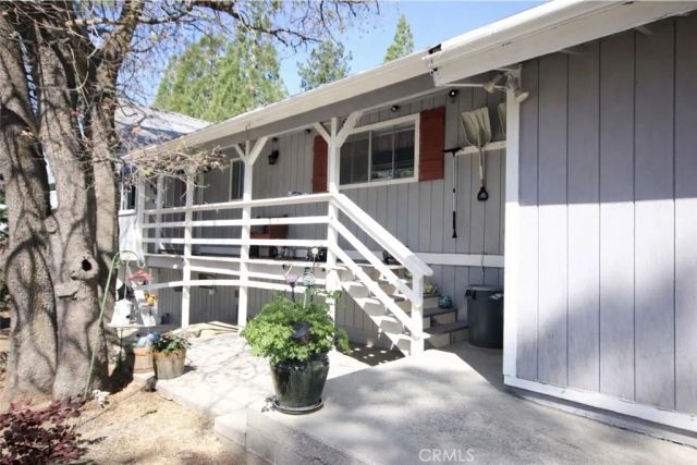 1962 Nob Hill, Running Springs, CA 92382