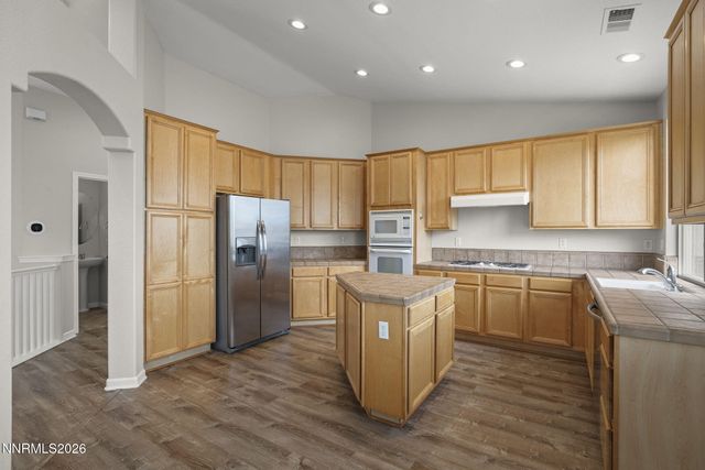 5926 Ingleston Drive, Sparks, NV 89436