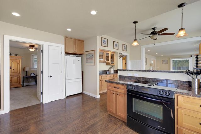 528 Clay St, Colusa, CA 95932