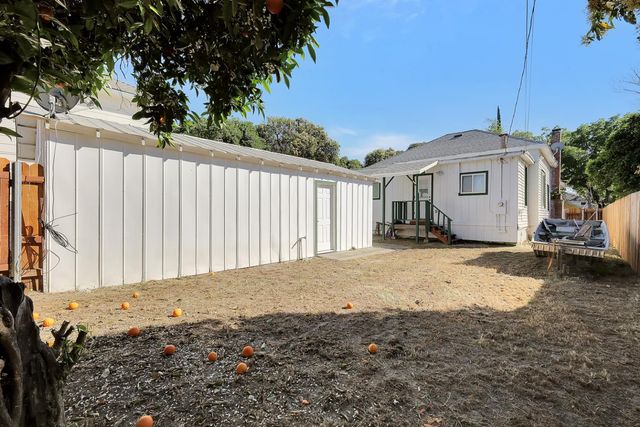 528 Clay St, Colusa, CA 95932