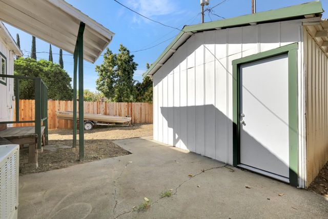 528 Clay St, Colusa, CA 95932