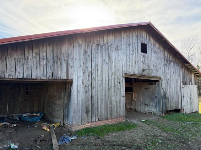 550 E 312, Corbin, KY 40701