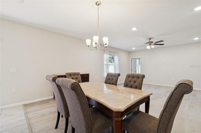 920 NW 253 DRIVE, Newberry, FL 32669