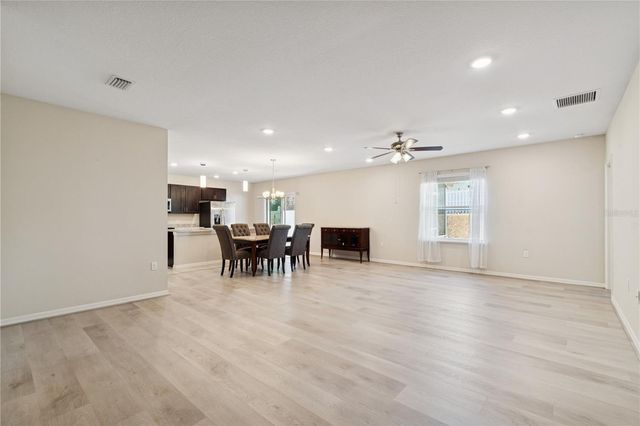 920 NW 253 DRIVE, Newberry, FL 32669