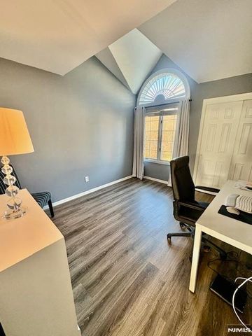 231 Cambridge Drive, Ramsey, NJ 07446