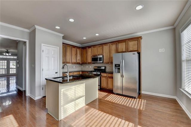 617 Grove Manor Park, Suwanee, GA 30024