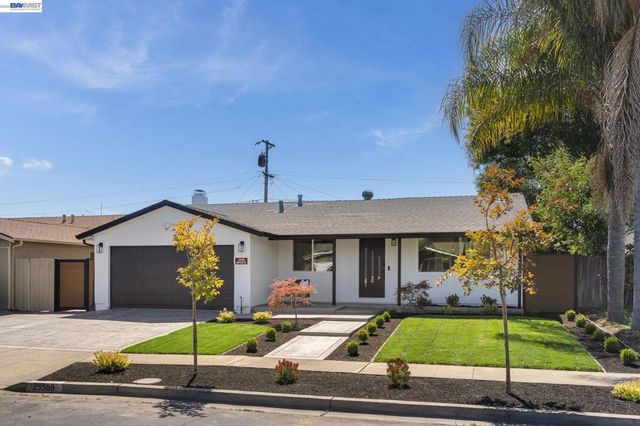 25589 Belhaven St, Hayward, CA 94545