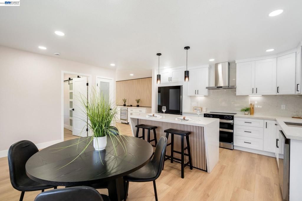 Image 13 of property listing at 25589 Belhaven St, Hayward, CA 94545