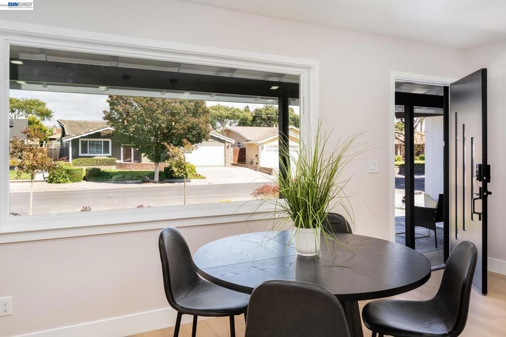 Image 15 of property listing at 25589 Belhaven St, Hayward, CA 94545
