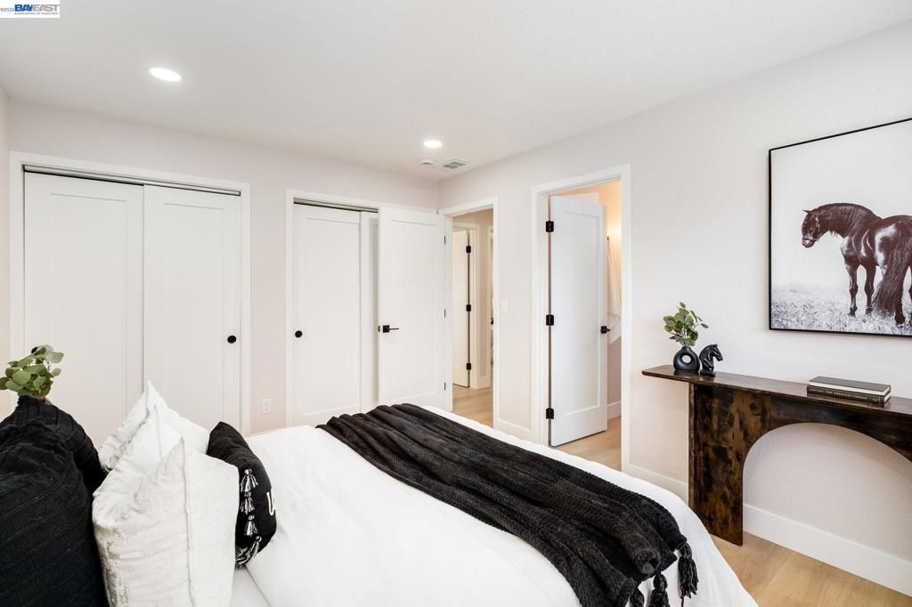 Image 27 of property listing at 25589 Belhaven St, Hayward, CA 94545