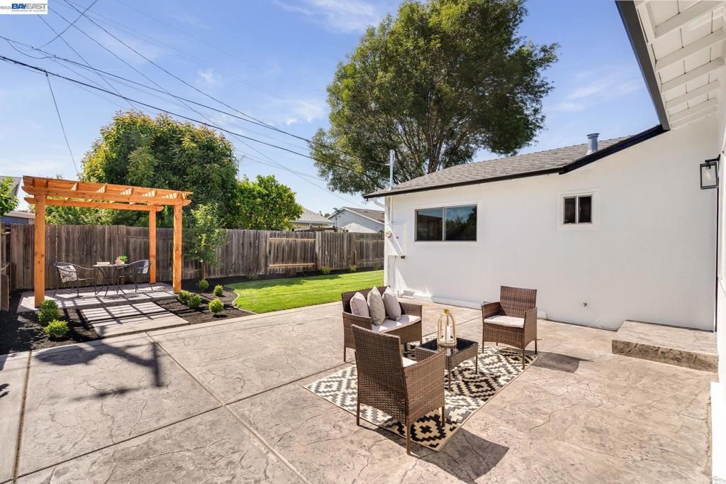 Image 29 of property listing at 25589 Belhaven St, Hayward, CA 94545