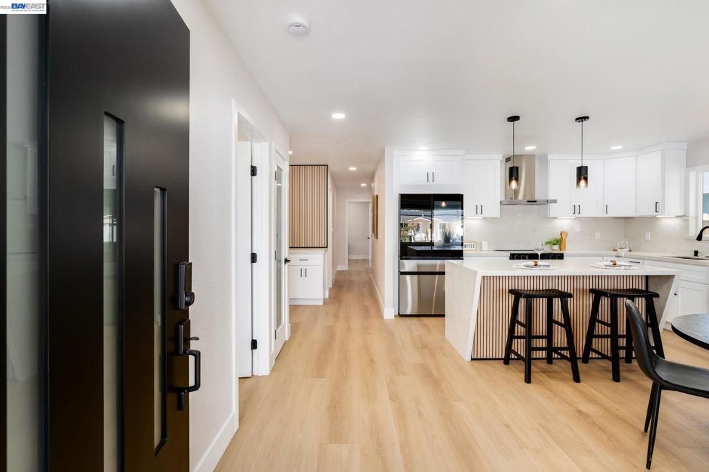 Image 5 of property listing at 25589 Belhaven St, Hayward, CA 94545
