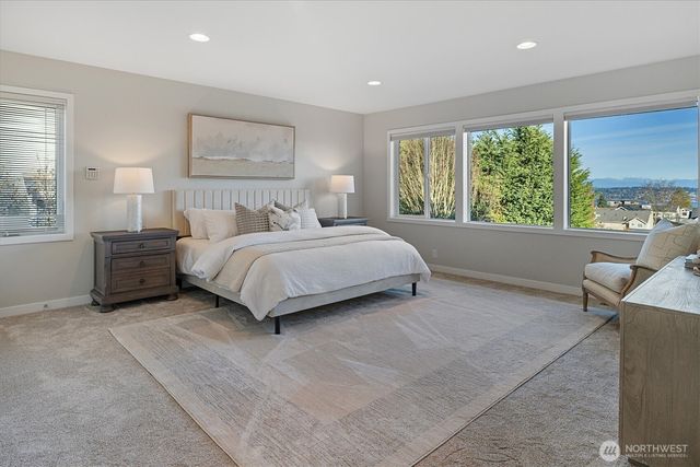 7038 52nd Avenue NE, Seattle, WA 98115