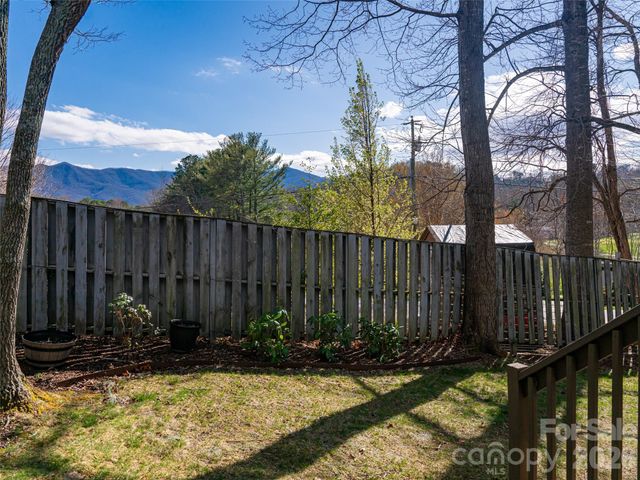 2F Lynx Drive, Black Mountain, NC 28711