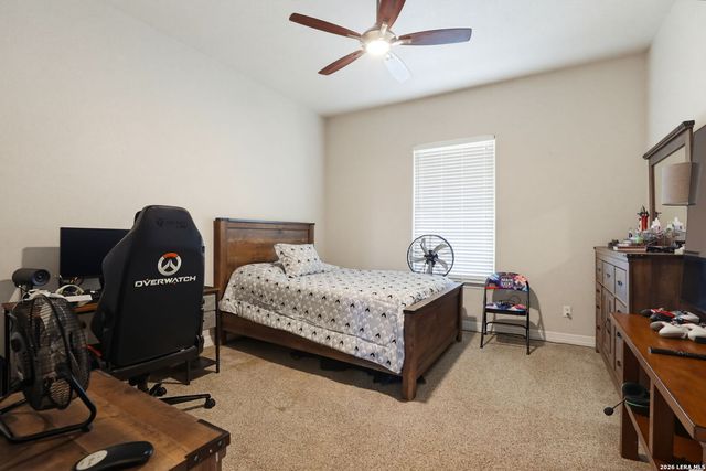 211 Siena Woods, Marion, TX 78124