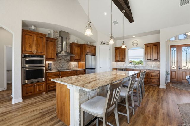 211 Siena Woods, Marion, TX 78124