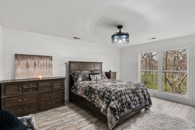 8674 Durbin Lane, Crown Point, IN 46307