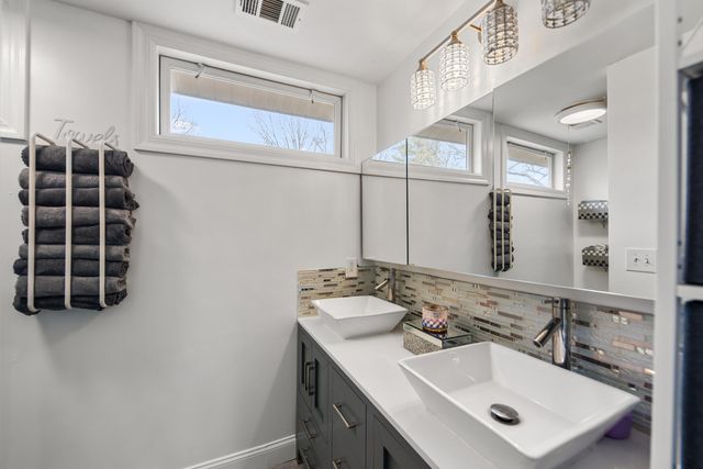 8674 Durbin Lane, Crown Point, IN 46307