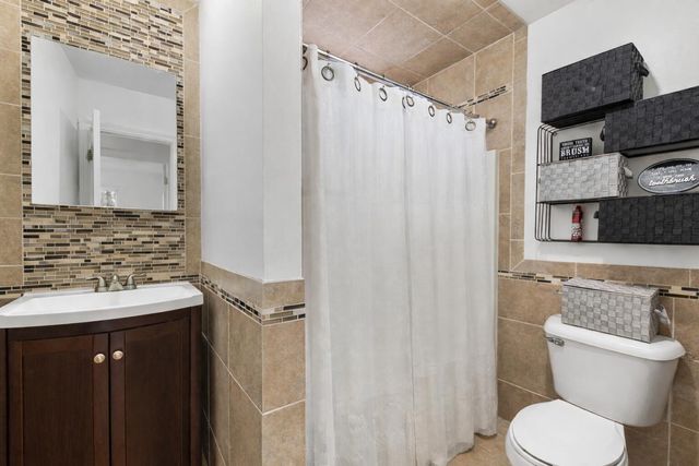 8674 Durbin Lane, Crown Point, IN 46307