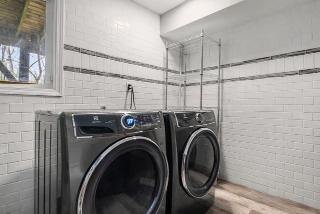 8674 Durbin Lane, Crown Point, IN 46307