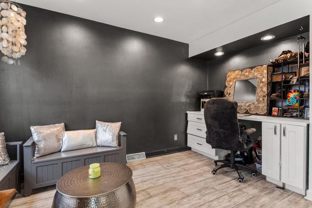 8674 Durbin Lane, Crown Point, IN 46307