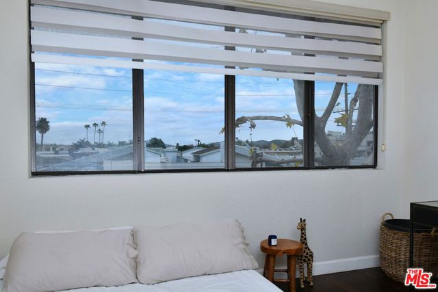 4619 Kester Avenue 16, Sherman Oaks, CA 91403