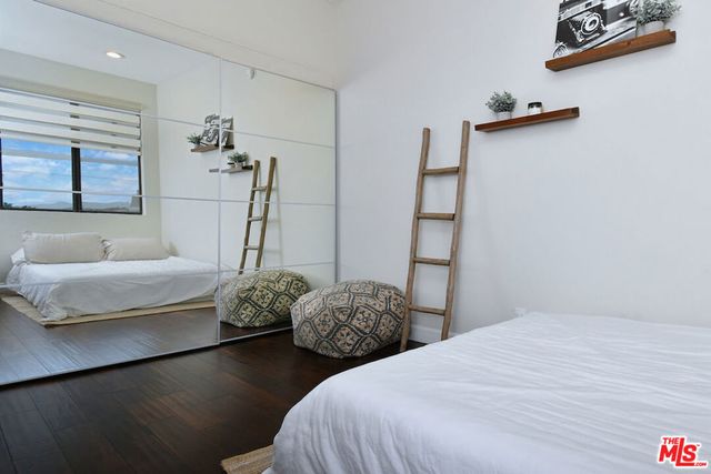 4619 Kester Avenue 16, Sherman Oaks, CA 91403