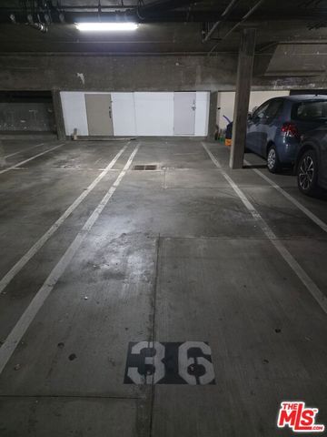 4619 Kester Avenue 16, Sherman Oaks, CA 91403