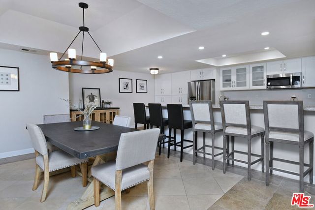 4619 Kester Avenue 16, Sherman Oaks, CA 91403