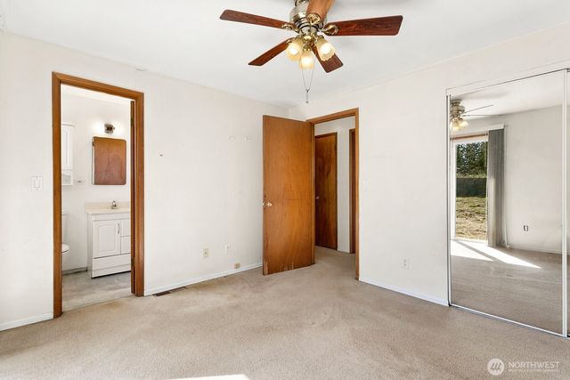 21222 33rd Ave S, Seatac, WA 98198