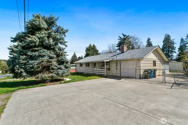 21222 33rd Ave S, Seatac, WA 98198