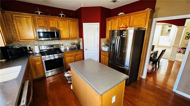 3301 Kessock Ridge Trail, Snellville, GA 30039