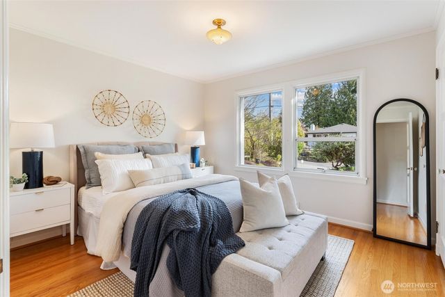 1910 NW 97th Street, Seattle, WA 98117