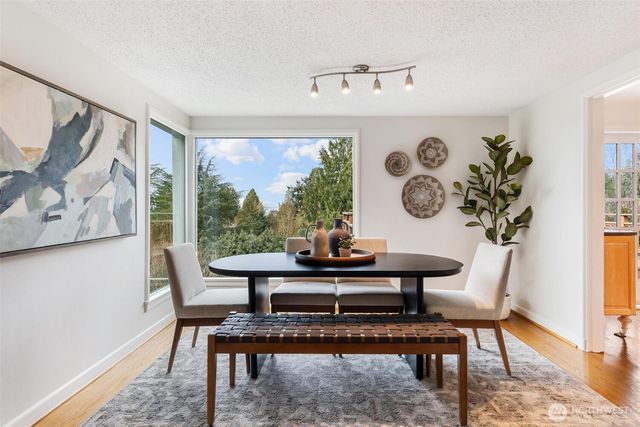 1910 NW 97th Street, Seattle, WA 98117